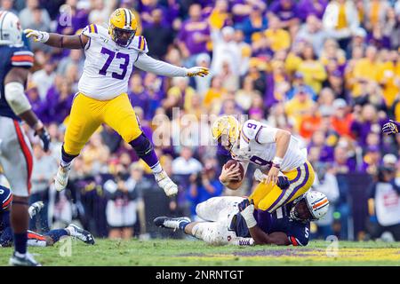 Baton Rouge, LA, USA. 20th Oct, 2018. LSU Tigers quarterback Joe Burrow (9)  looks to pass the ball against Mississippi State Bulldogs during the game  between the LSU Tigers and Mississippi State