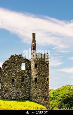 The kilchurn castle ruin on the banks of Loch Awe in the Highlands of Scotland. Stock Photo