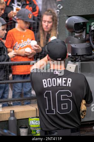 Trey Mancini: Jersey (Autographed)