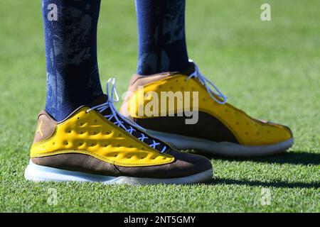 Manny Machado Wears Air Jordans Before San Diego Padres Playoff