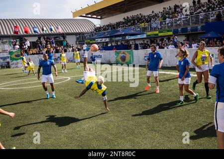 Neymar 5 outlet a side