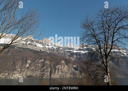 Unterterzen, Canton Saint Gallen, Switzerland, February 10, 2023 Incredible view over the Alpstein mountains and the lake of Walensee Stock Photo