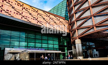 The California Science Center (ScienCenter) in Exposition Park, Los Angeles, California Stock Photo