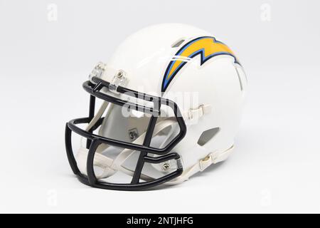 Los angeles rams helmet hi-res stock photography and images - Alamy