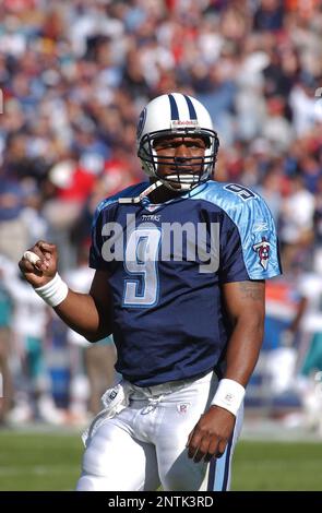 Tennessee Titans quarterback Steve McNair (9) scrambles against the Miami  Dolphins on December 24, 2005 at Dolphins Stadium in Miami FL. The Miami  Dolphins beat the Tennessee Titans 24-10. (UPI Photo/Susan Knowles