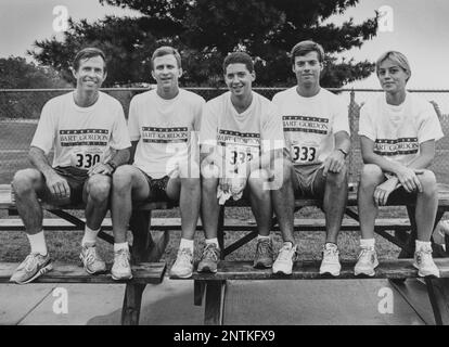 Rep. Bart Gordon D Tenn. 1st Congressman to cross finish line Executive Assistant Philip Graves LBJ Intern Ira Lit Administrative Assistant Jeff Whorley Legislative Assistant Diane Evans during Nike C...