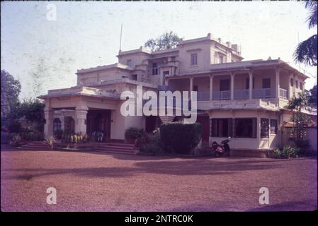 Shantiniketan is a neighbourhood of Bolpur town in the Bolpur subdivision of Birbhum district in West Bengal, India, approximately 152 km north of Kolkata.The complex includes five of Tagore's houses – Punascha, Shamali, Konarka, Udichi and Udayana. Udayana is where Tagore lived. Stock Photo