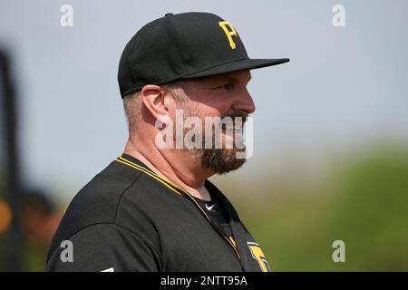 Garth Brooks at Spring Training: From Bradenton to Peoria and