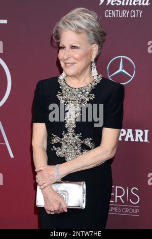 February 27, 2023, Century City, CA, USA: LOS ANGELES - FEB 27: Bette Midler at the 25th Costume Designer Guild Awards at The Fairmont Century Plaza Hotel on February 27, 2023 in Century City, CA (Credit Image: © Kay Blake/ZUMA Press Wire) EDITORIAL USAGE ONLY! Not for Commercial USAGE! Stock Photo