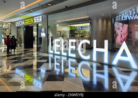 SHANGHAI, CHINA - FEBRUARY 28, 2023 - Custormers shop at a LELECHA flagship store in Shanghai, China, February 28, 2023. Stock Photo