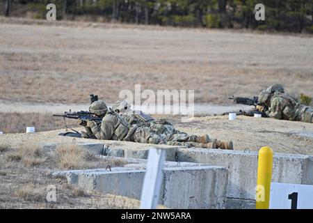 The soldiers from the 1st Battalion 175th Infantry are on Range 47B on Fort Dix during their Machine Gun Qualification, Medium and Light MG.  (Images provided by the U.S. ASA Fort Dix (TSC) Training Support Center / Dan Amburg) Stock Photo