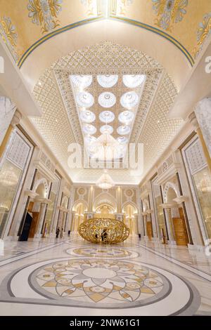 Abu Dhabi. Fragments of the architecture of the Presidential Palace of the United Arab Emirates in Abu Dhabi Stock Photo