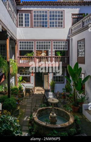 The traditional Canarian courtyard of Casa Museo Cayetano Gomez Felipe in Calle Adelantado, La Laguna, Tenerife. Stock Photo