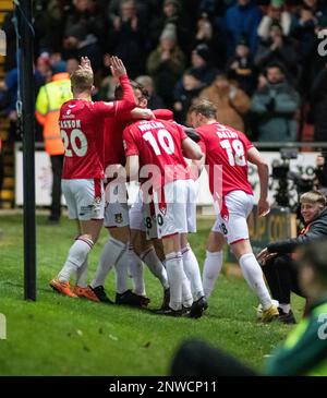 Wrexham, Wrexham County Borough, Wales. 28th February 2023. Wrexham team celebrates #38 Elliot Lee goal, during Wrexham Association Football Club V Chesterfield Football Club at The Racecourse Ground, in in the Vanarama National League. (Credit Image: ©Cody Froggatt/Alamy Live News) Stock Photo