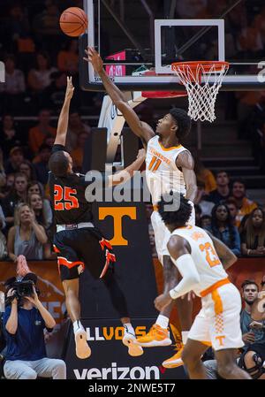 Tusculum Pioneers guard Dillon Smith 25 shoots over Tennessee