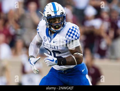 October 28, 2017: Kentucky's Benny Snell Jr. #26 jumps into the arms of  C.J. Snell #87 to celebrate a touchdown during the NCAA football game  between the Tennessee Volunteers and the Kentucky