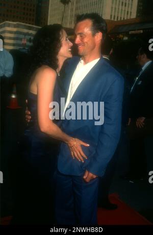 MULTIPLICITY [US 1996] ANDIE MACDOWELL, Director HAROLD RAMIS, MICHAEL