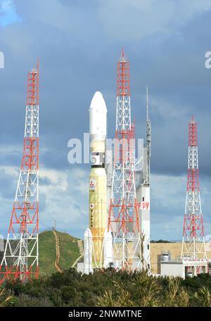 The H-IIB Launch Vehicle No. 7 (H-IIB F7) launches from the JAXA ...