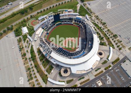 Logo des Kauffman Stadions