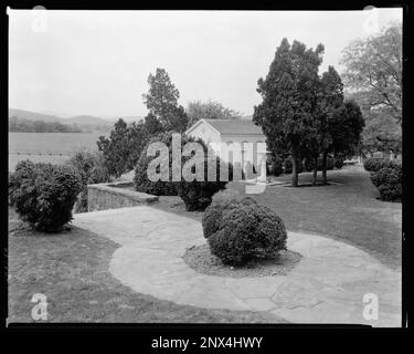 Oak Hill, Aldie vic., Loudoun County, Virginia. Carnegie Survey of the Architecture of the South. United States  Virginia  Loudoun County  Aldie vic, Estates. Stock Photo