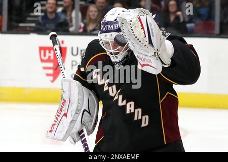 SPORTS -- San Antonio Rampage goalie Josh Tordjman blocks a puck during  practice at the AT&T Center, Monday, Sept. 21, 2009. The teamÃ•s parent  club, the Phoenix Coyotes, is in bankruptcy proceeding
