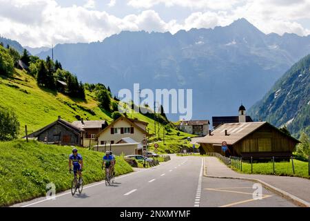 Cyclists, Meien, Susten pass, Switzerland Stock Photo