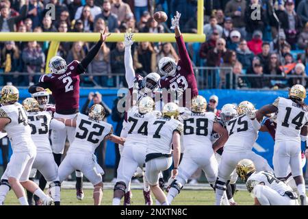 Wake Forest offensive lineman Tyler Hayworth (78) lifts