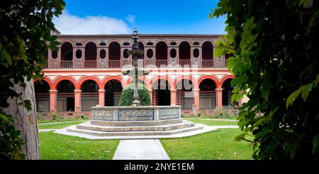 Basilica and Convent of Santo Domingo or Convent of the Holy Rosary, First cloister, Lima, Peru Stock Photo