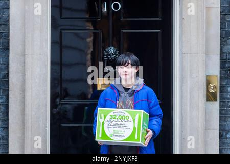 London, UK.  2 March 2023.  Darya, 17 from Bristol who relied on free school meals, outside Number 10 Downing Street handing-in a Barnardo’s petition signed by over 32,000 people calling on the Government to provide free school meals in all primary schools in England.  Credit: Stephen Chung / Alamy Live News Stock Photo