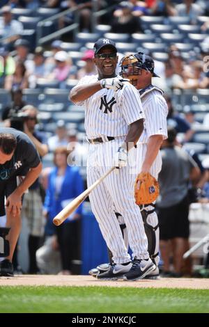 Former New York Yankees outfielder Mickey Rivers (17) during the Seventy  First Old Timers Day Game played prior to game between the New York Yankees  and Texas Rangers at Yankee Stadium in