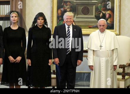 U.S. President Donald Trump, first lady Melania Trump and daughter Ivanka Trump, left, meet with Pope Francis, Wednesday, May 24, 2017, at the Vatican. (AP Photo/Evan Vucci, Pool)