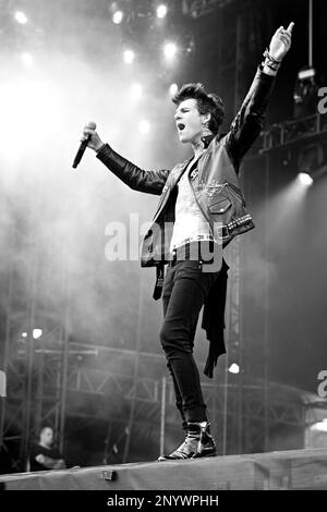 Milwaukee, Wisconsin, USA. 1st July, 2018. Lead singer Jesse Rutherford of  the band The Neighbourhood performs live at Henry Maier Festival Park  during Summerfest in Milwaukee, Wisconsin. Ricky Bassman/Cal Sport  Media/Alamy Live
