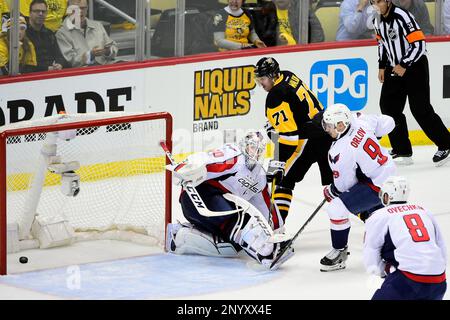 Former Pittsburgh Penguins Goalie Marc-Andre Fleury Grants Wish For  Hodgkin's Lymphoma Survivor - CBS Pittsburgh