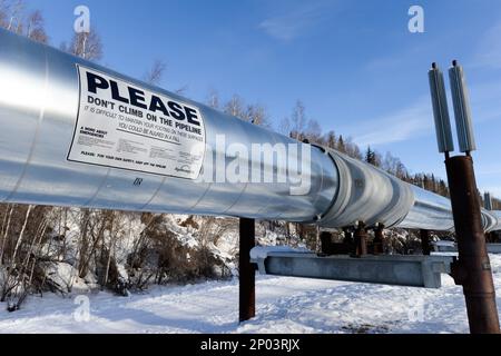 oil pipeline, valdez oil terminal, alaska, 1970s Stock Photo - Alamy