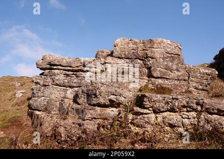 March 2023 - Rock formations in the hills, of the Mendips at Ubly Warren near Charterhouse, Somerset, UK. Stock Photo