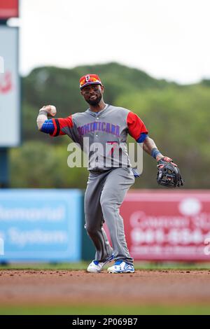 Jose Reyes Lights Up the Field - A Captivating Moment in Baseball History