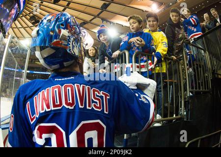 Henrik lundqvist hotsell team sweden jersey