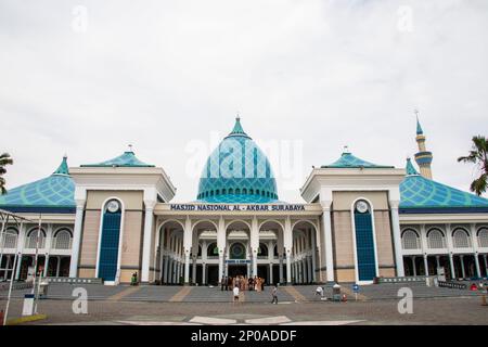 Surabaya Indonesia 25th Dec 2022: the view of Al-Akbar Mosque (Indonesian: Masjid Al-Akbar).  It is the second largest mosque in Indonesia. Stock Photo