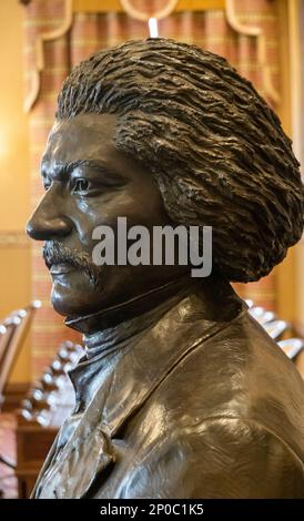 Frederick Douglass statue at the Maryland state house capital building in Annapolis MD Stock Photo