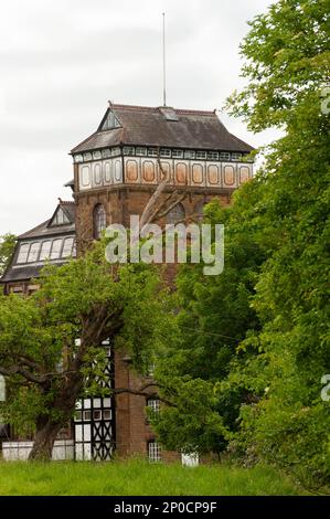 A traditional Victorian tower brewery, the Hook Norton Brewery still uses the original building, constructed  in 1849 Stock Photo