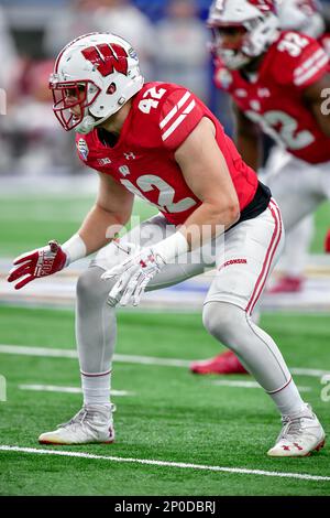 Wisconsin Badgers linebacker T.J. Watt (42) look on from the field in the  fourth quarter against the Western Michigan Broncos at AT&T Stadium in  Arlington, TX on Jan. 2, 2017. The Badgers