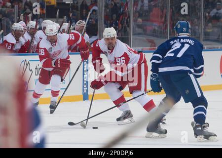 2017 Scotiabank NHL Centennial Classic - Detroit Red WIngs v Toronto Maple  Leafs
