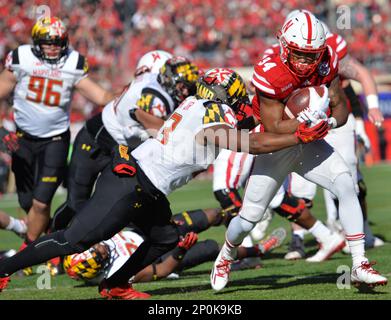 With Fyfe at QB, No. 19 Cornhuskers defeat Maryland 28-7