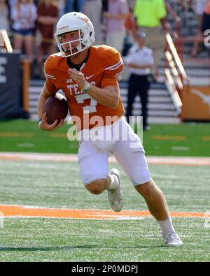 Nov 12, 2016.. Shane Buechele #7 of the Texas Longhorns in action against  the West Virginia Mountaineers at Darrell K Royal-Texas Memorial Stadium in  Austin Texas. West Virginia defeats Texas 24-20..Robert Backman/Cal