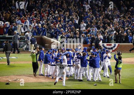 the World Series against the Cleveland Indians. 22nd Oct, 2016. Munenori  Kawasaki (Cubs), OCTOBER 22, 2016 - MLB : Chicago Cubs shortstop Munenori  Kawasaki celebrate with his teammate after winning the Game