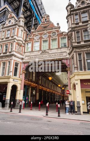 Entrance to Leadenhall Market with Brookfield Properties' One Leadenhall under construction in the background,City of London, England, UK Stock Photo