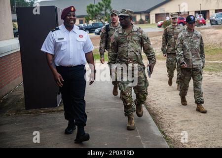 U.S Army Maj. Gen. David Wilson, Commanding General of Army Sustainment Command (ASC), enjoys lunch at the Falcon Café Warrior Restaurant on Fort Bragg, N.C. Feb. 16. Wilson attended a The Rocks, Inc. luncheon while touring 406th Army Field Support Brigade. Stock Photo