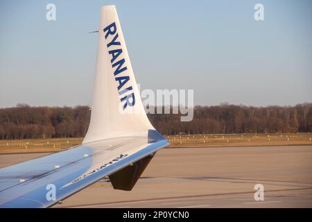 Wing of a Ryan Air plane at Koln/Bonn Airport. Credit: Sinai Noor / Alamy Stock Photo Stock Photo