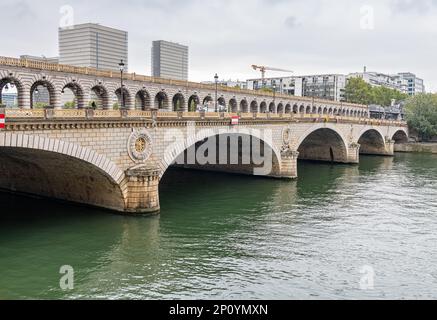 Pont de Bercy combined Road and Rail Bridge across River Seine, Paris, France Stock Photo