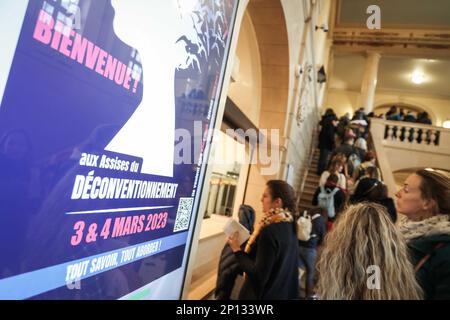 Paris, France, 06/03/2023. Léa Seydoux at the Vuitton Womenswear  Fall/Winter 2023 show PARIS FASHION WEEK - Credit: Jacques Julien/Alamy  Live News Stock Photo - Alamy